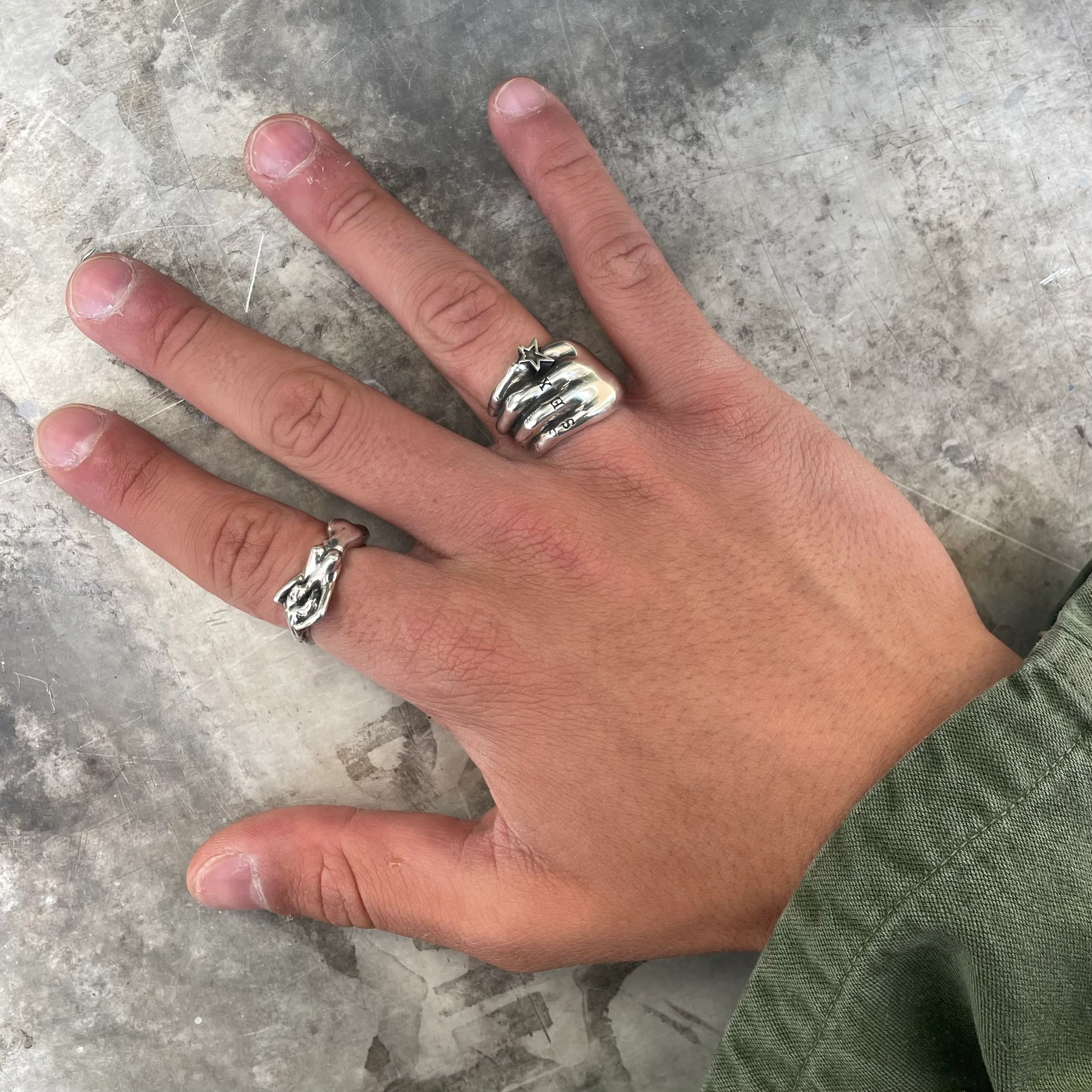 Hand Ring - Image 4